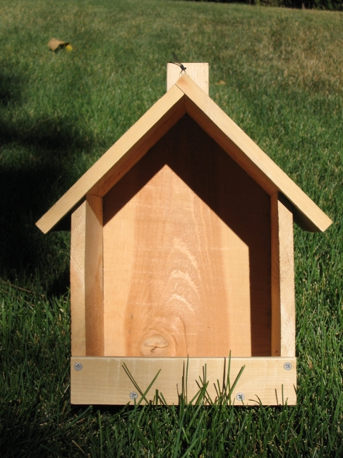 Birdhouse and Nest Box Plans for Several Bird Species 